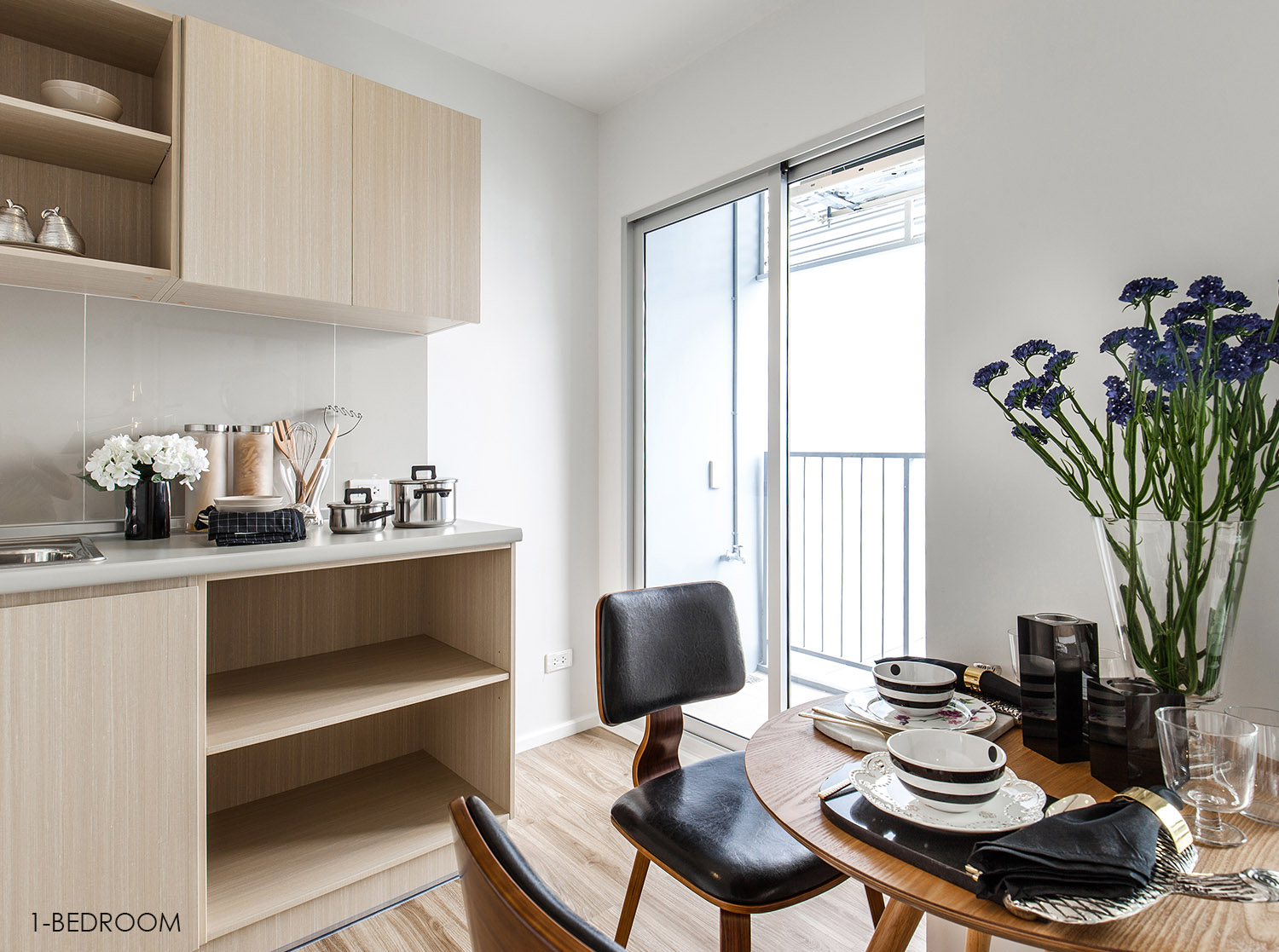 ISSI Condo Suksawat-Interior Living