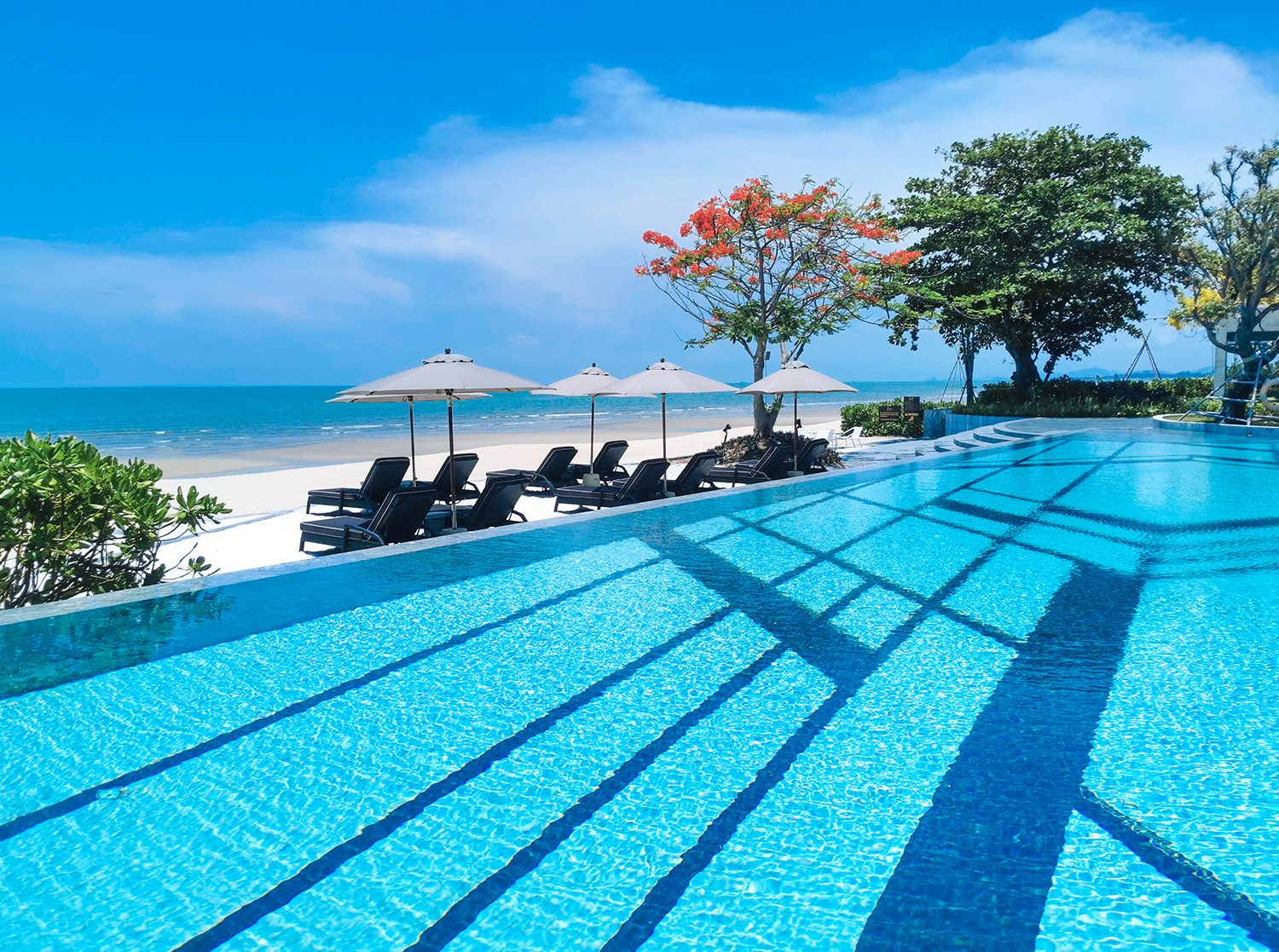 BabaBeachClub Hotel HuaHin