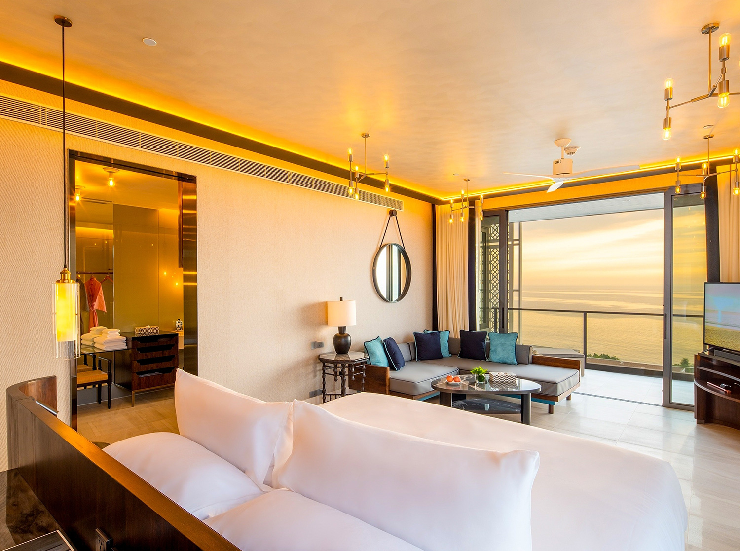 BabaBeachClub Hotel HuaHin