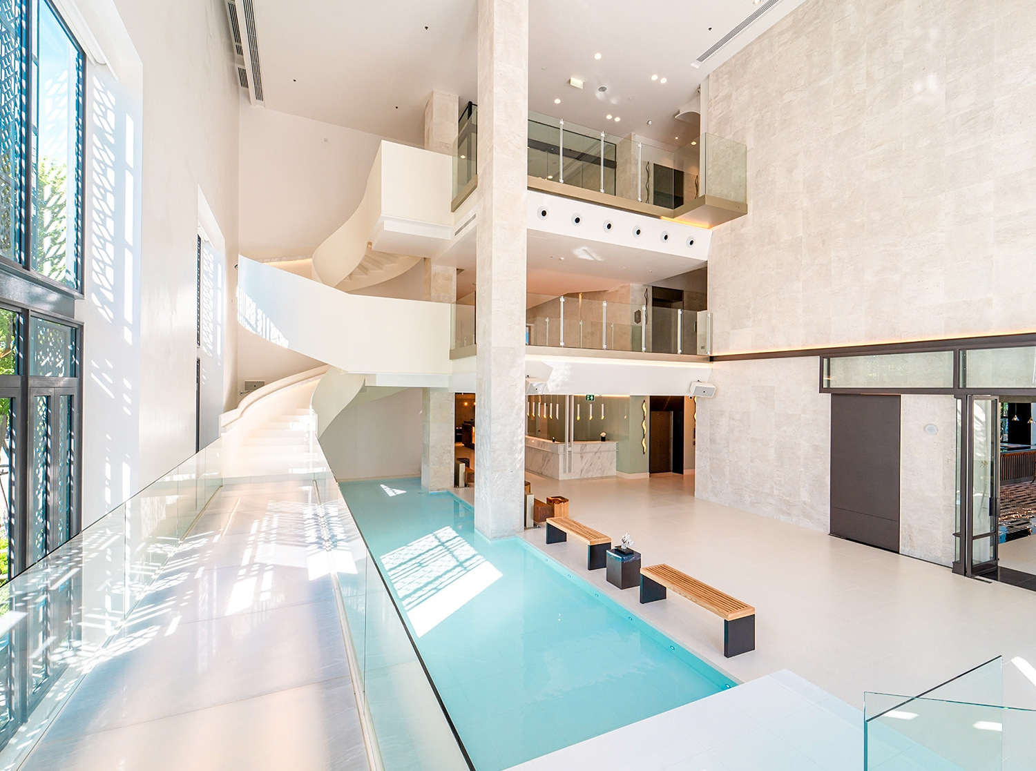 BabaBeachClub Hotel HuaHin - Interior Living