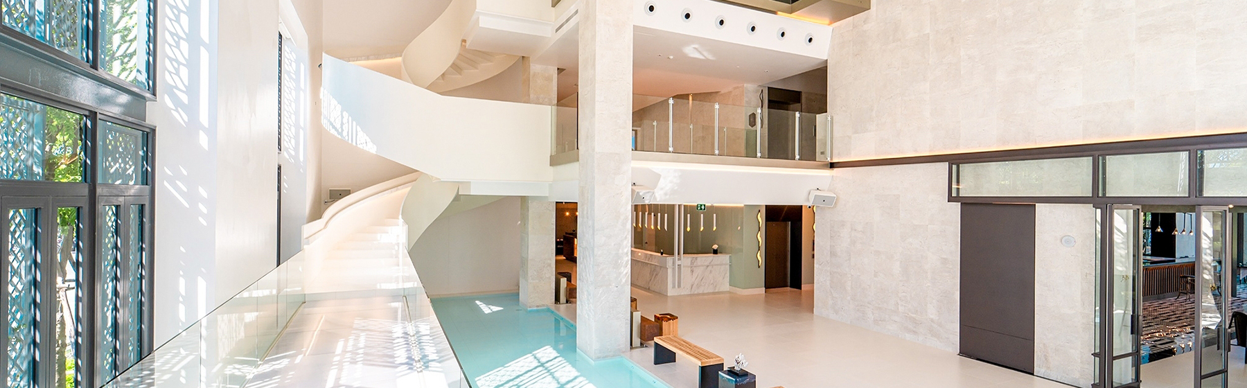 BabaBeachClub Hotel HuaHin - Interior Living